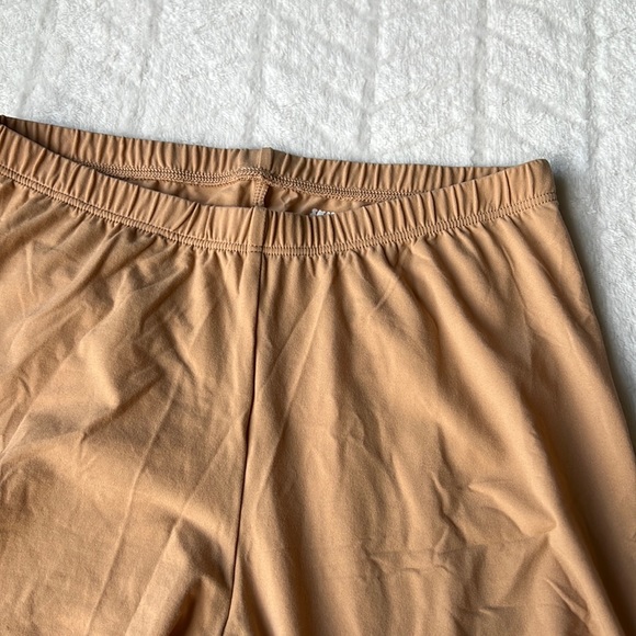 Skims Fits Everybody Bike Short - Picture 5 of 8